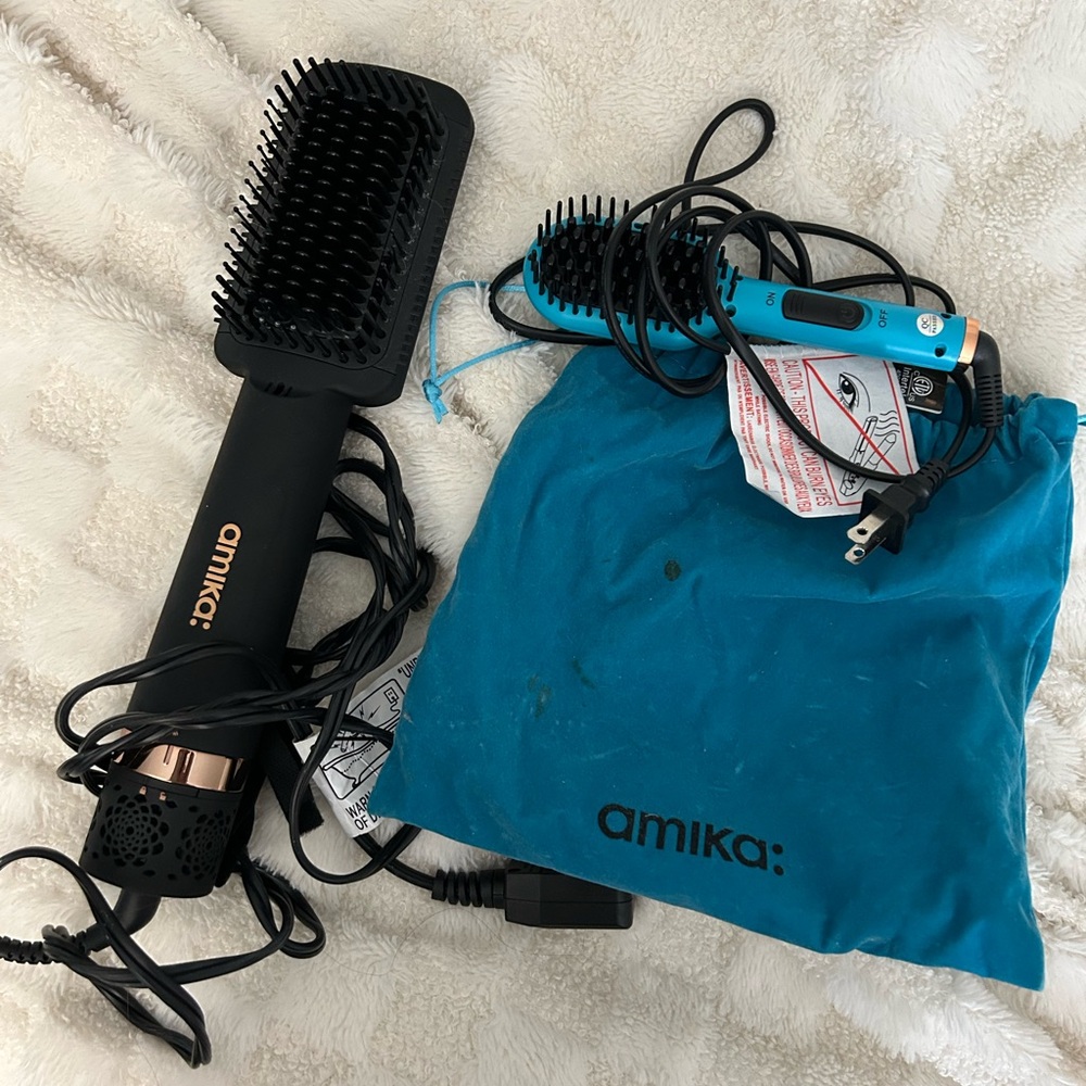 Amika Black and Blue Hair Styling Set